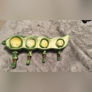 Green Pea Pod Measuring Spoons Set